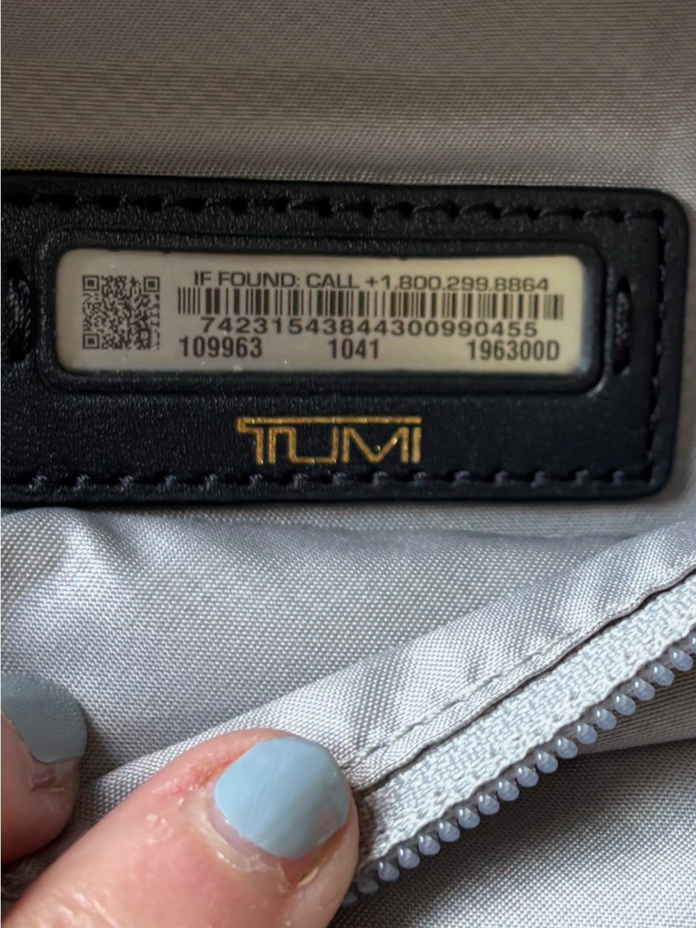 Tumi Voyageur Carson Backpack - Picture 5 of 13